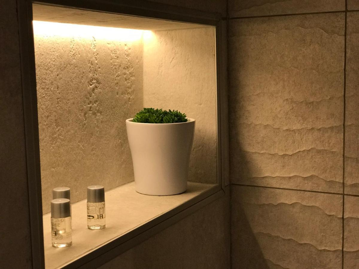 Au Vingtain - Appartement & Spa Atypique Brindas Ngoại thất bức ảnh